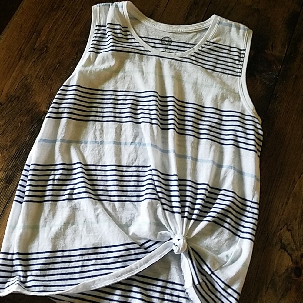 Size small white striped tank